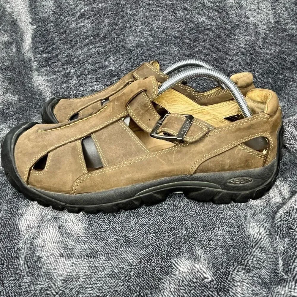 Keen Men Sandal size 10.5